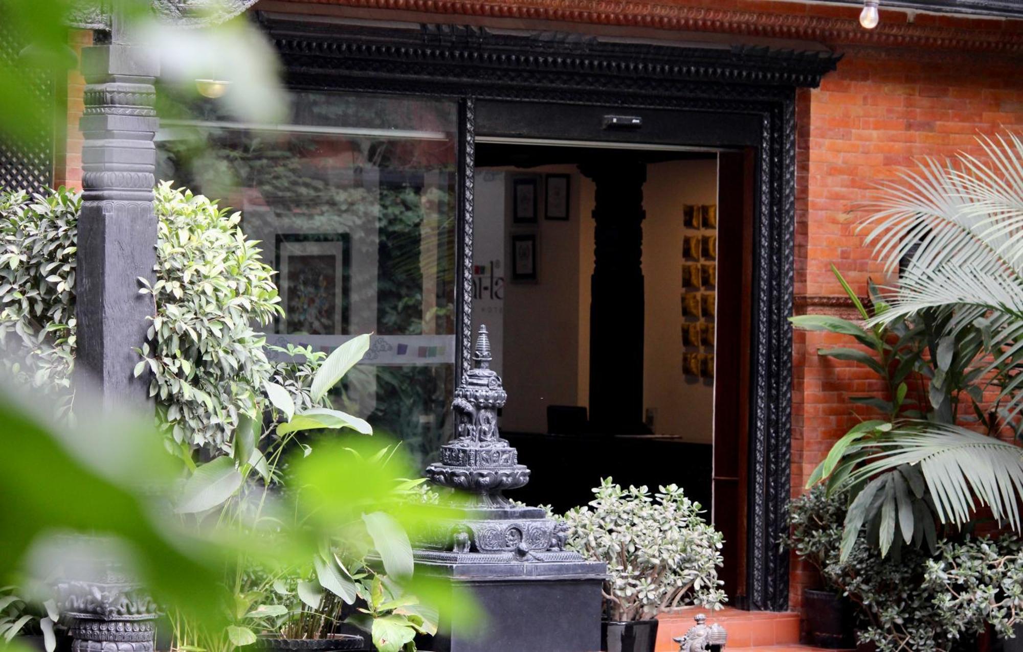 Dalai-La Boutique Hotel Катманду Екстериор снимка